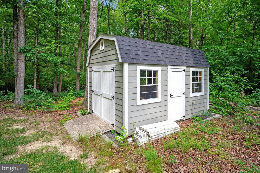 68 BRONCO LANE Fredericksburg, VA 22406