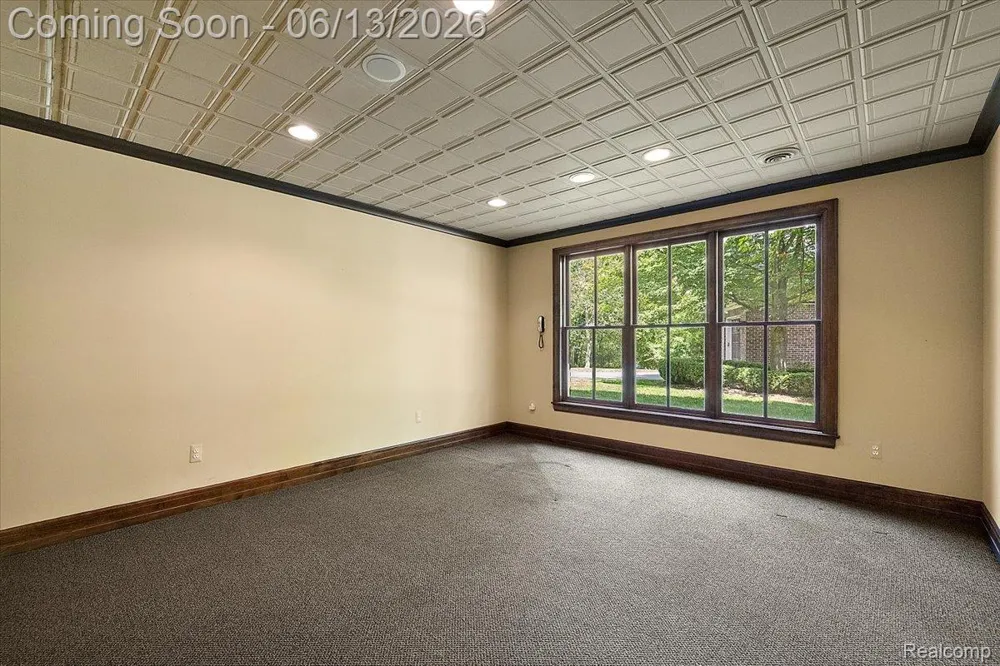 1600 S Hickory Ridge Trail Milford Charter Township, MI 48380