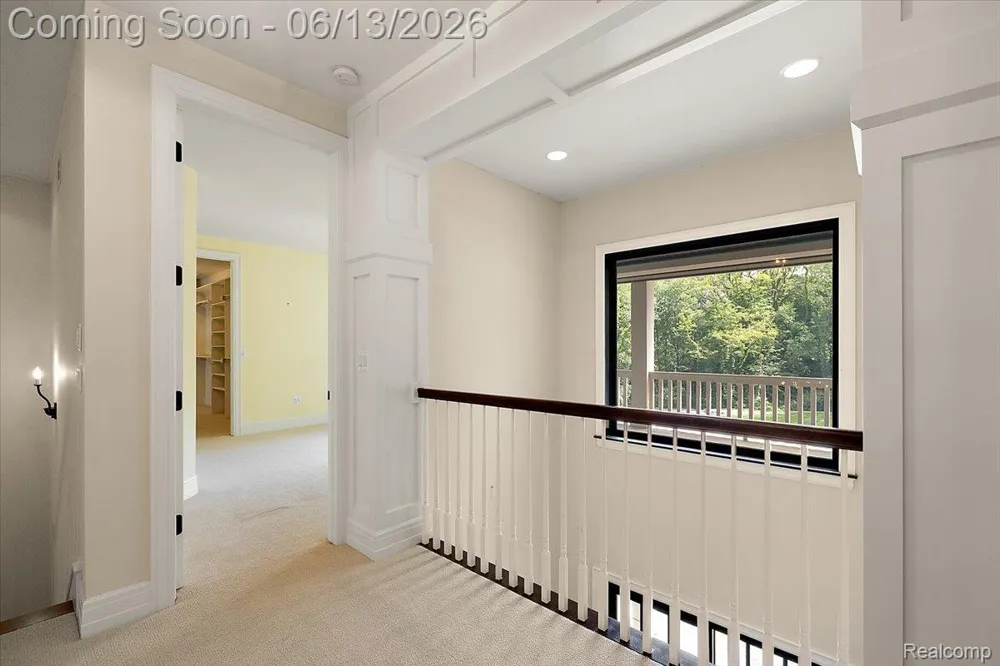 1600 S Hickory Ridge Trail Milford Charter Township, MI 48380
