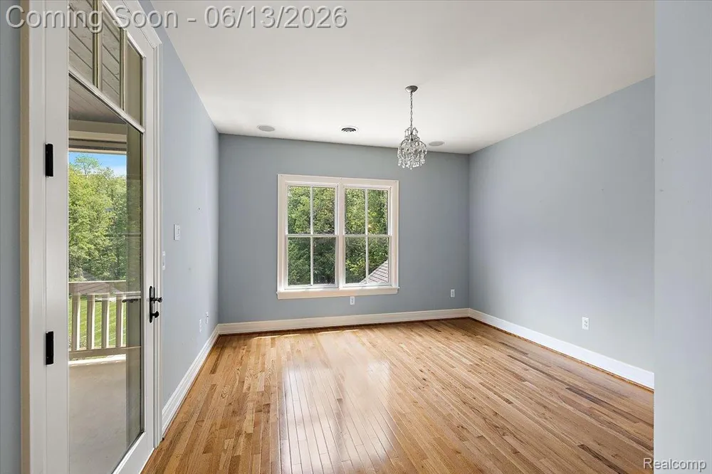 1600 S Hickory Ridge Trail Milford Charter Township, MI 48380