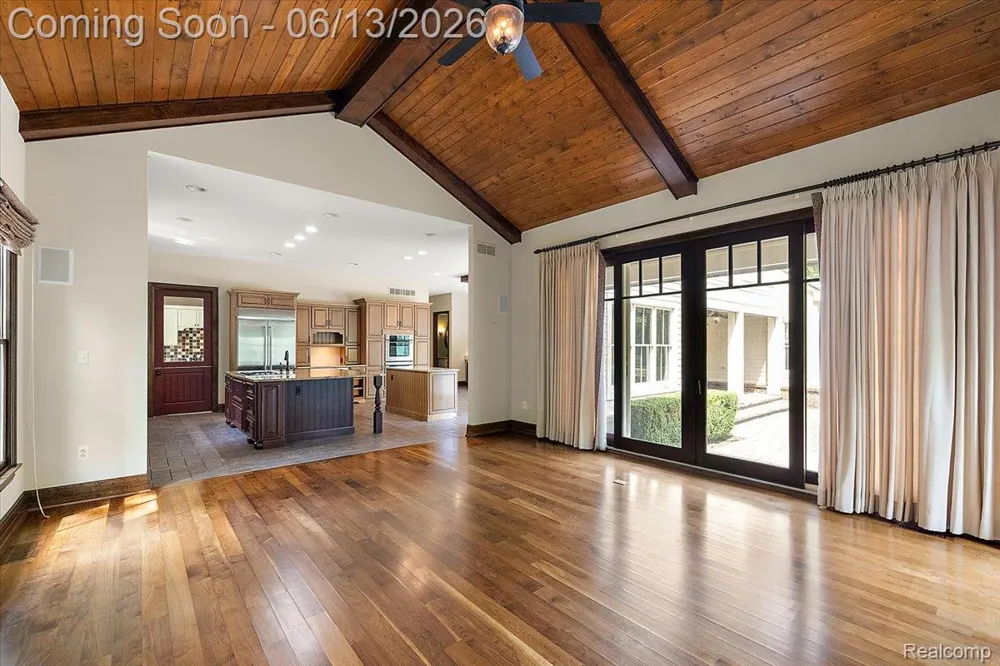 1600 S Hickory Ridge Trail Milford Charter Township, MI 48380