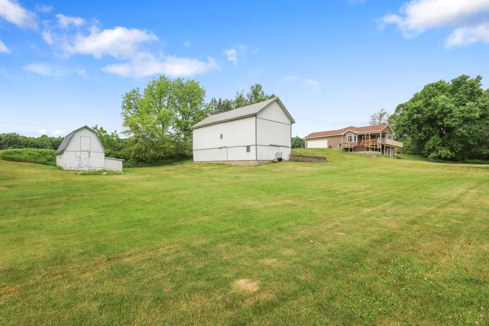 10426 Dutch Settlement Road Flowerfield Township, MI 49067
