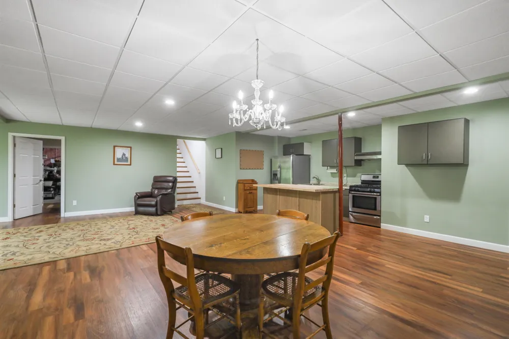 10426 Dutch Settlement Road Flowerfield Township, MI 49067