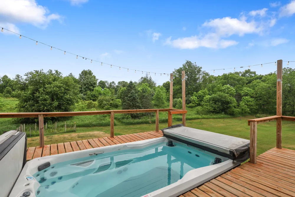 10426 Dutch Settlement Road Flowerfield Township, MI 49067