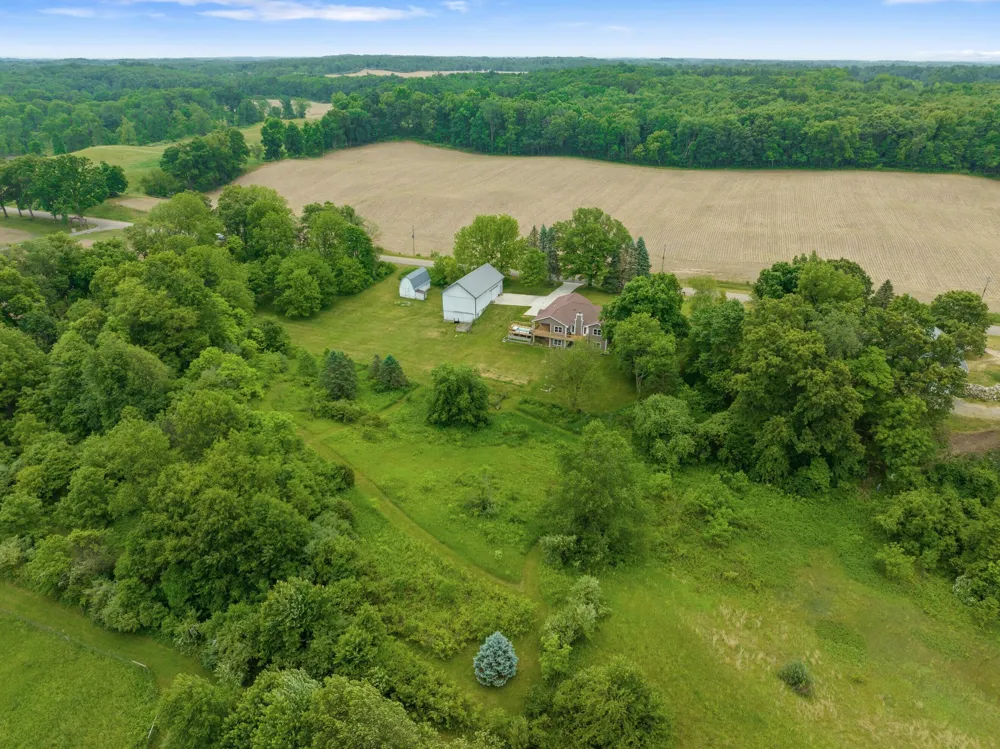 10426 Dutch Settlement Road Flowerfield Township, MI 49067