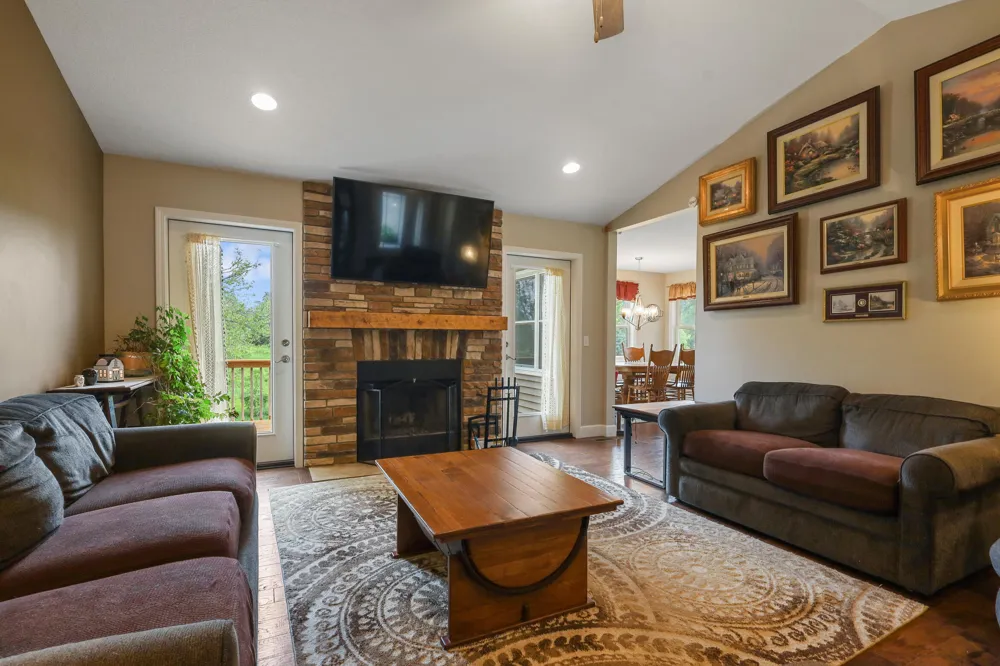 10426 Dutch Settlement Road Flowerfield Township, MI 49067
