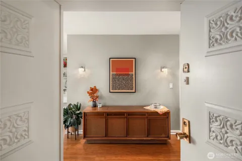 404 D STREET #3E