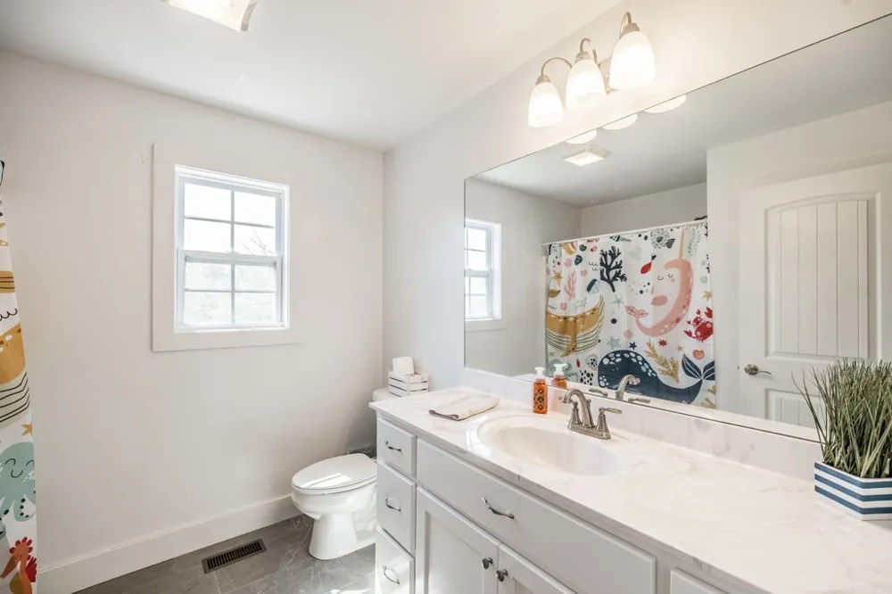 1007 Smiley Troutt Rd Bethpage, TN 37022