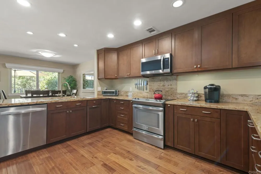 3112 Avenida Olmeda Carlsbad, CA 92009
