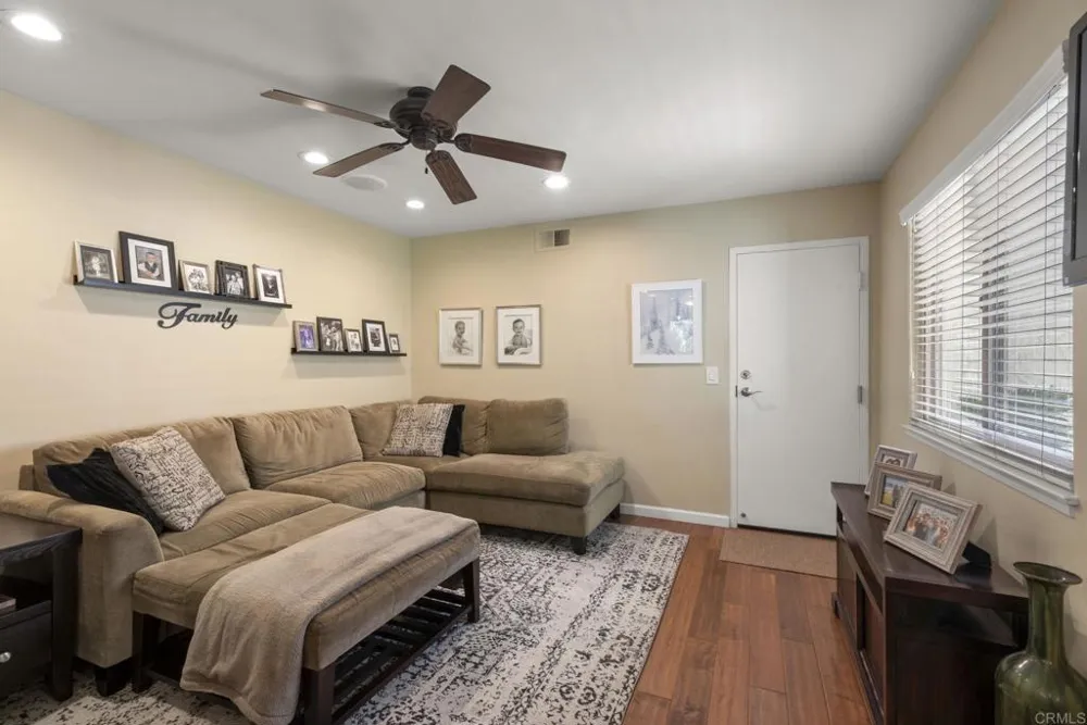 3112 Avenida Olmeda Carlsbad, CA 92009