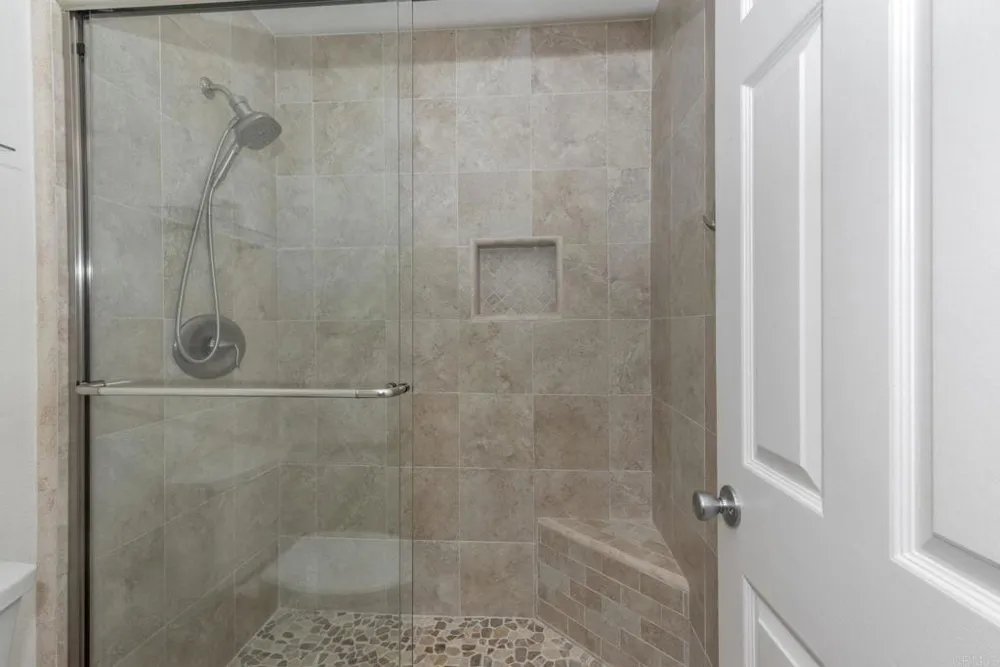 3112 Avenida Olmeda Carlsbad, CA 92009