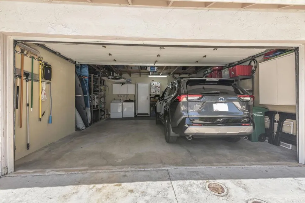 3112 Avenida Olmeda Carlsbad, CA 92009