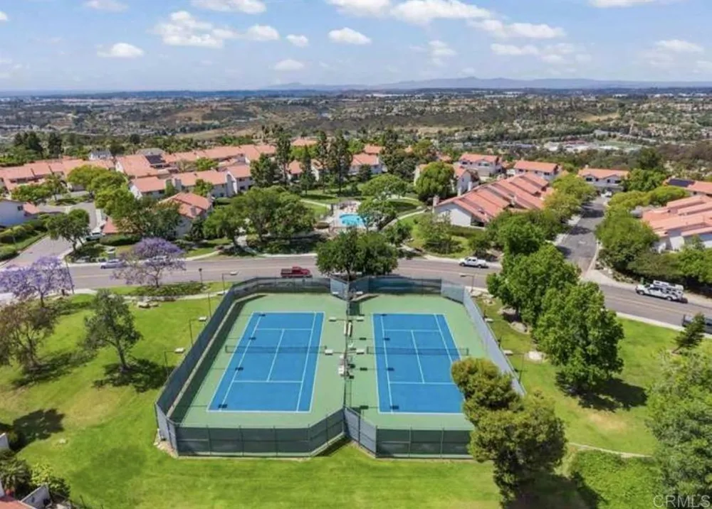 3112 Avenida Olmeda Carlsbad, CA 92009