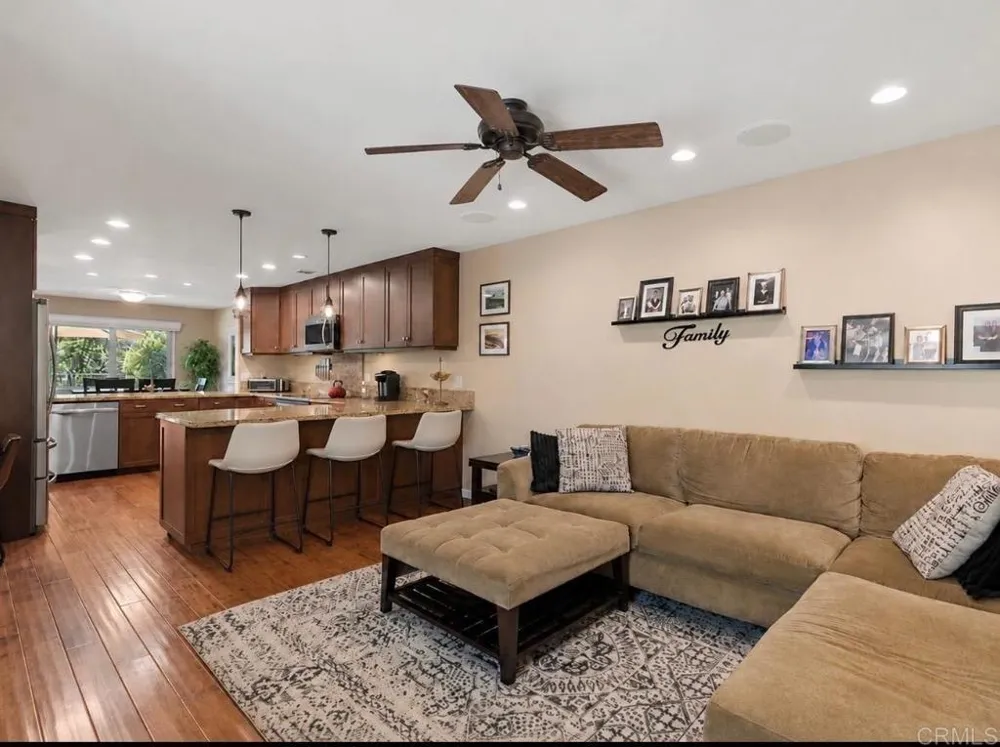 3112 Avenida Olmeda Carlsbad, CA 92009