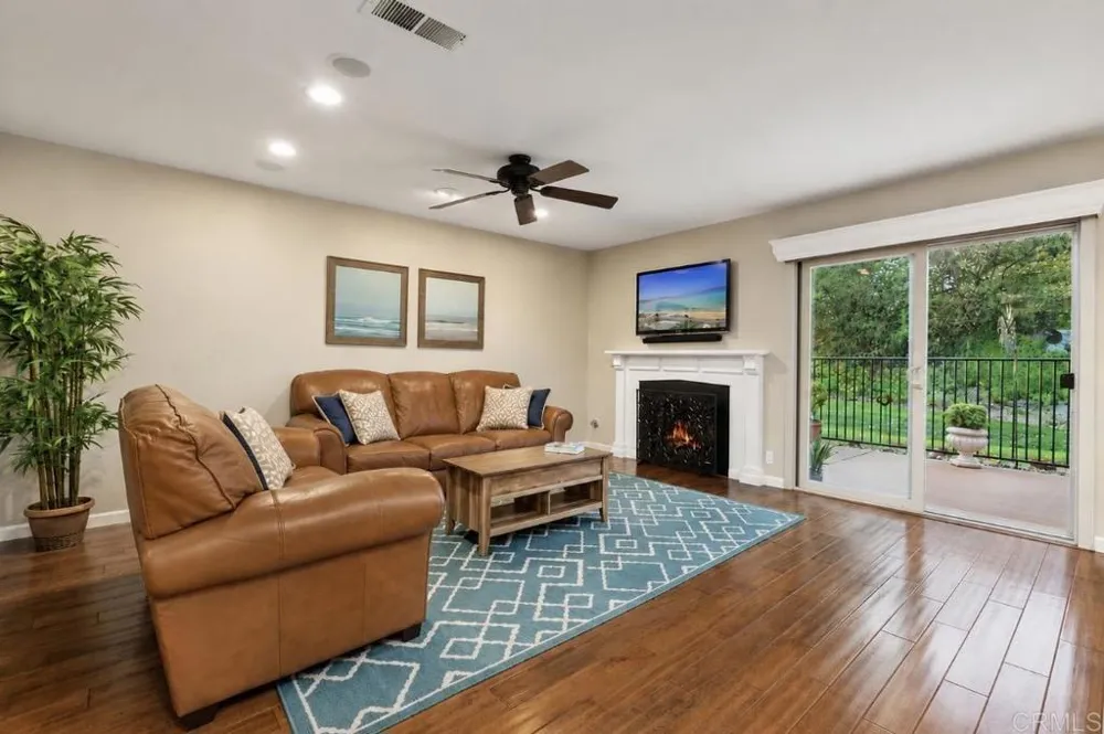 3112 Avenida Olmeda Carlsbad, CA 92009