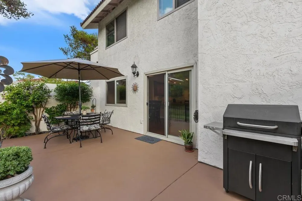 3112 Avenida Olmeda Carlsbad, CA 92009