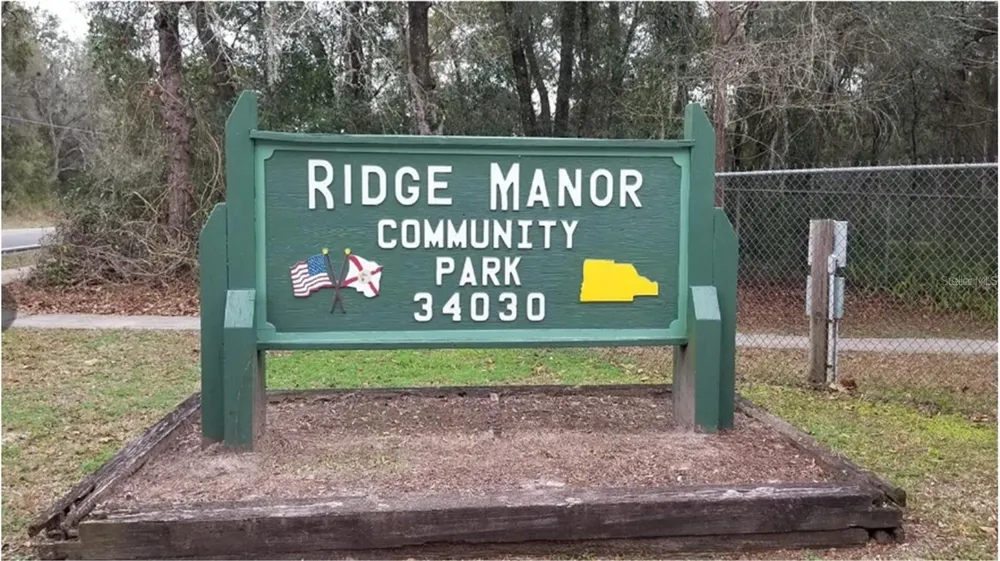 RIDGE MANOR BOULEVARD Dade City, FL 33523