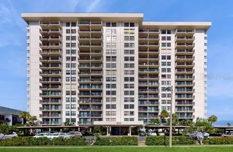 400 ISLAND WAY #210