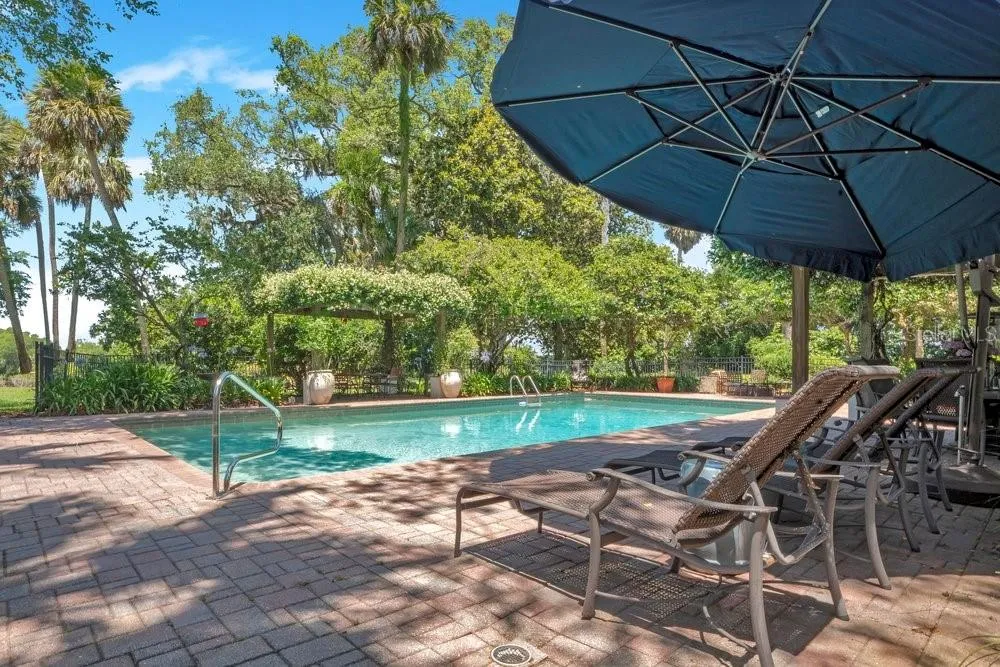 14365 SE HIGHWAY 42 Weirsdale, FL 32195