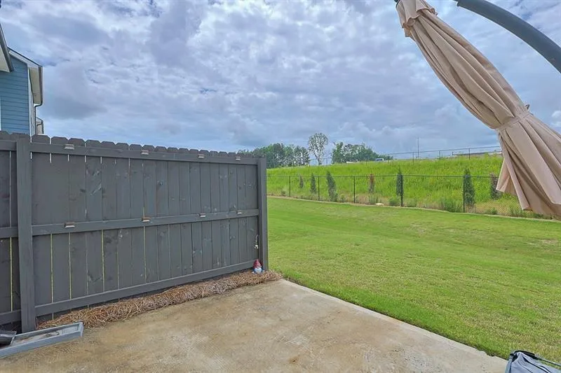 84 Regent Park Hoschton, GA 30548