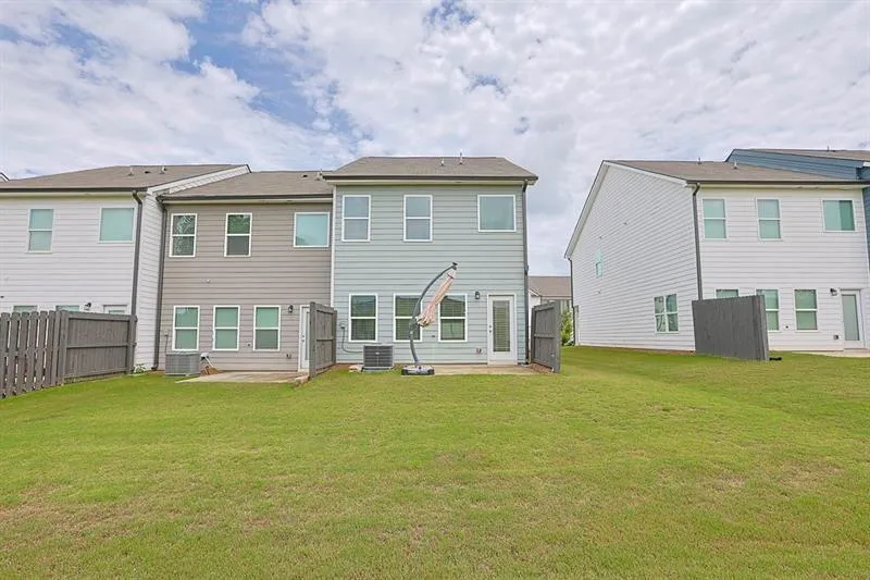 84 Regent Park Hoschton, GA 30548