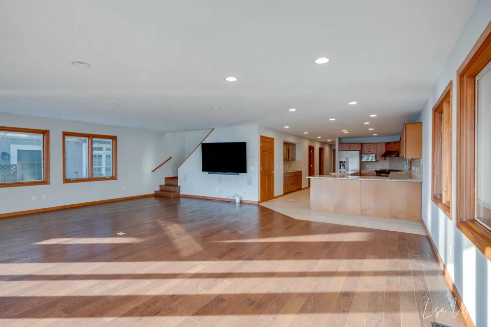 447 Lakeshore Boulevard Norton Shores, MI 49444