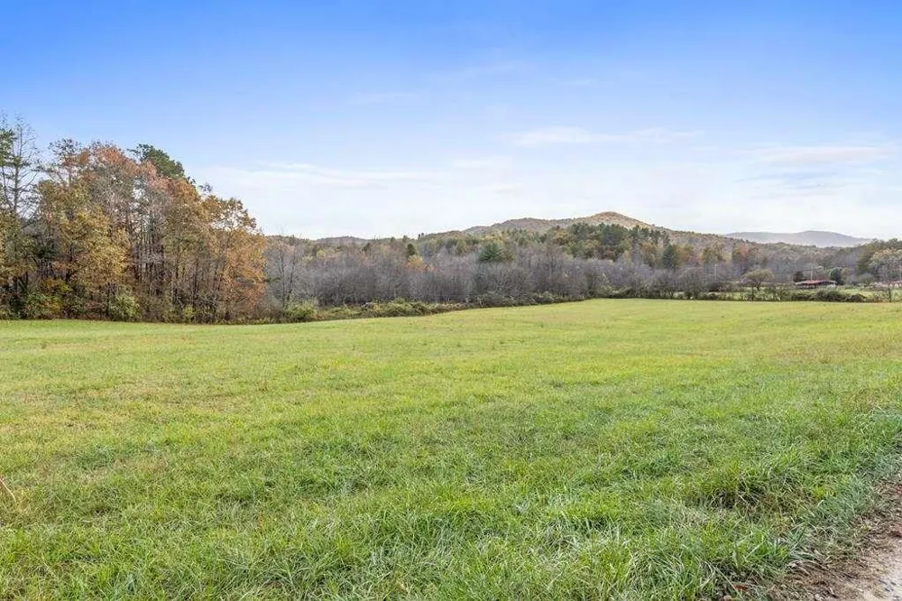 14.36 Night Lane Epworth, GA 30541
