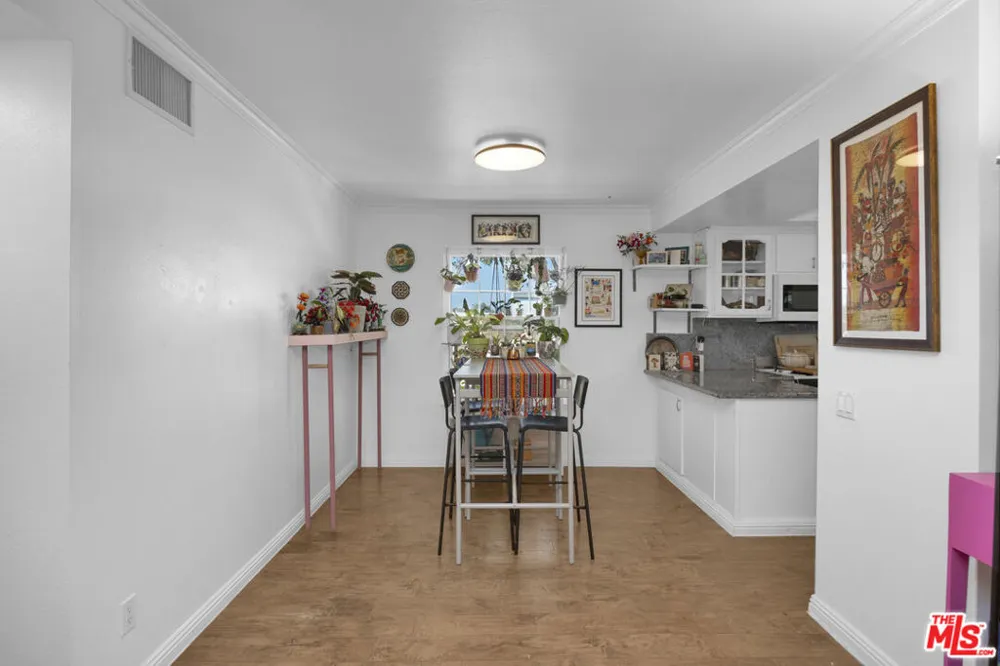 9066 Candlestick Lane #5 Cypress, CA 90630