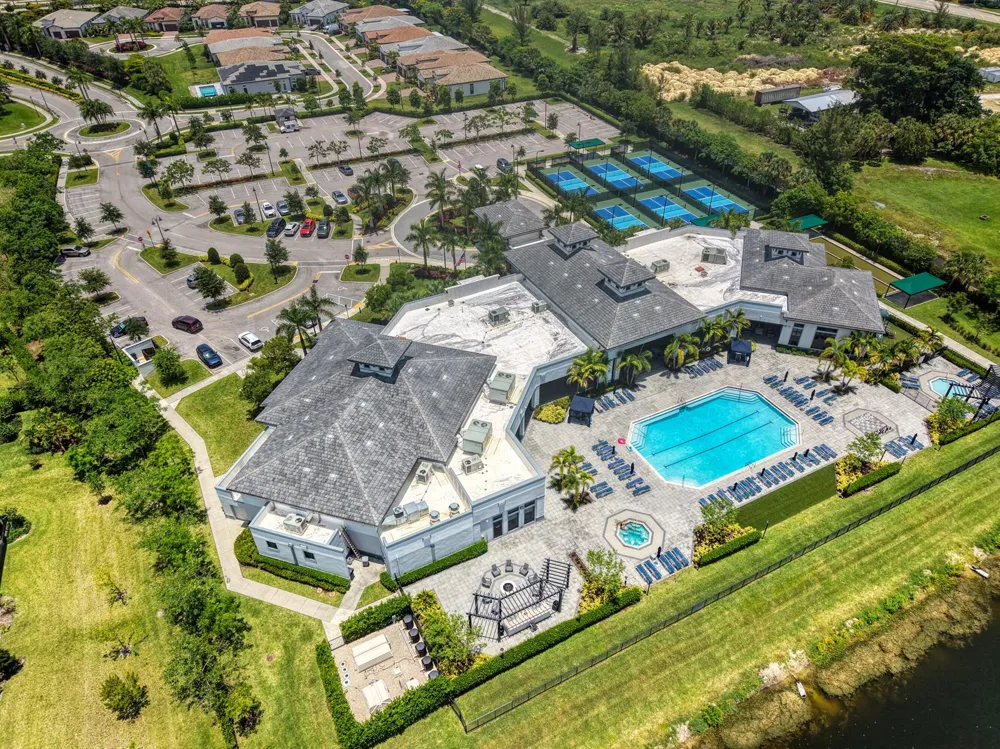 7524 Blue Spring Drive Parkland, FL 33067