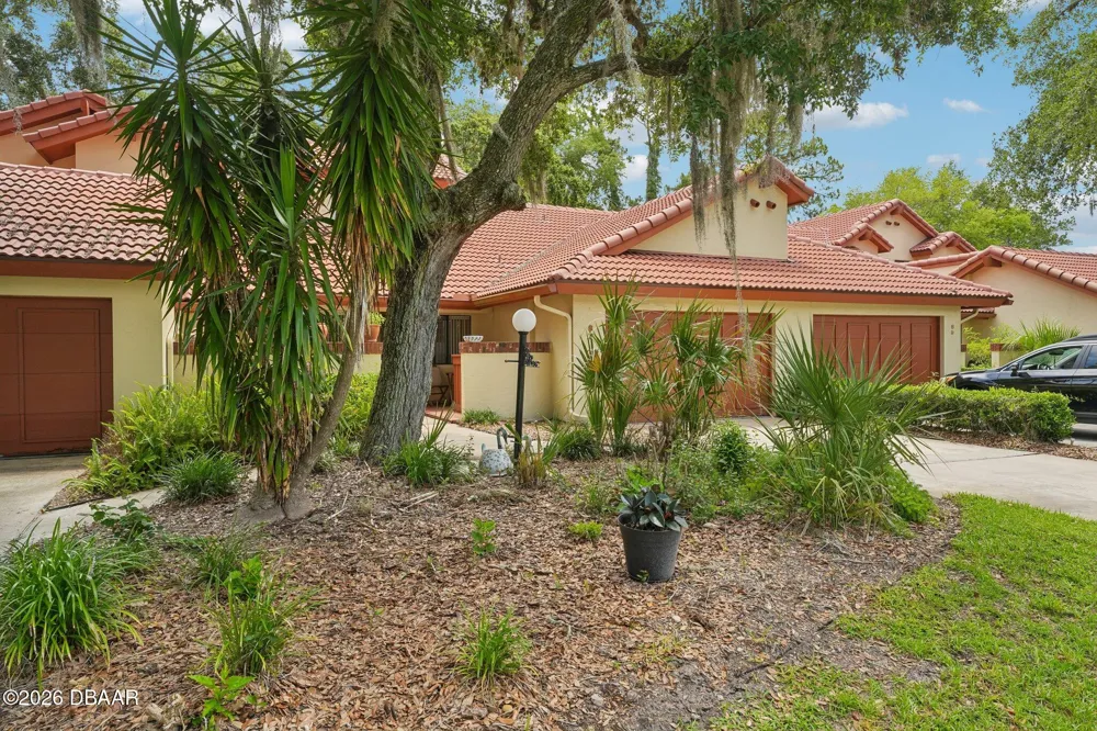 67 Village Circle Palm Coast, FL 32164