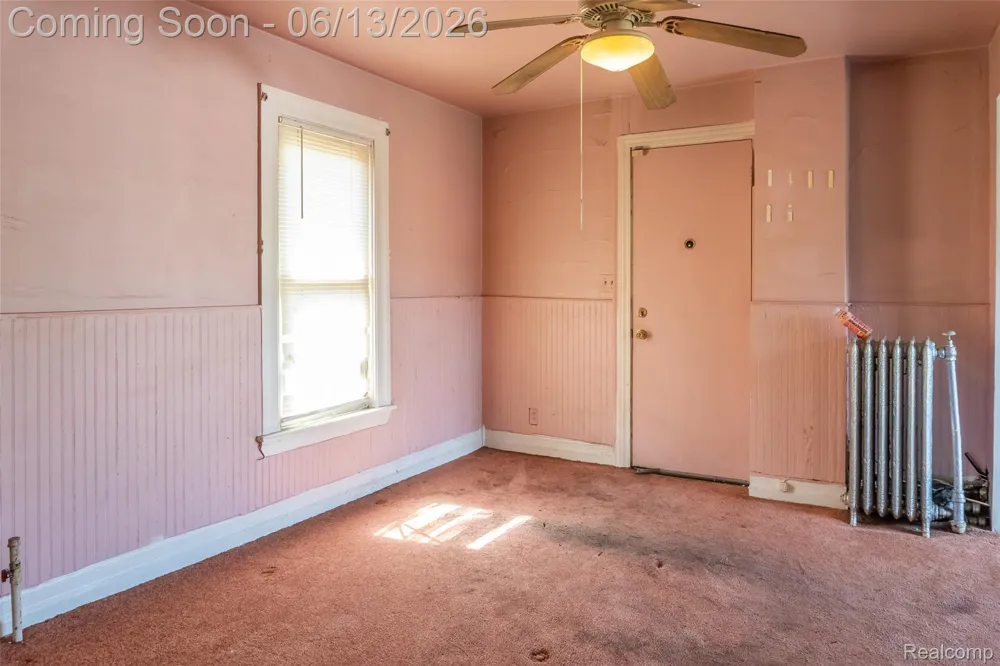 24362 Outer Drive Melvindale City, MI 48122