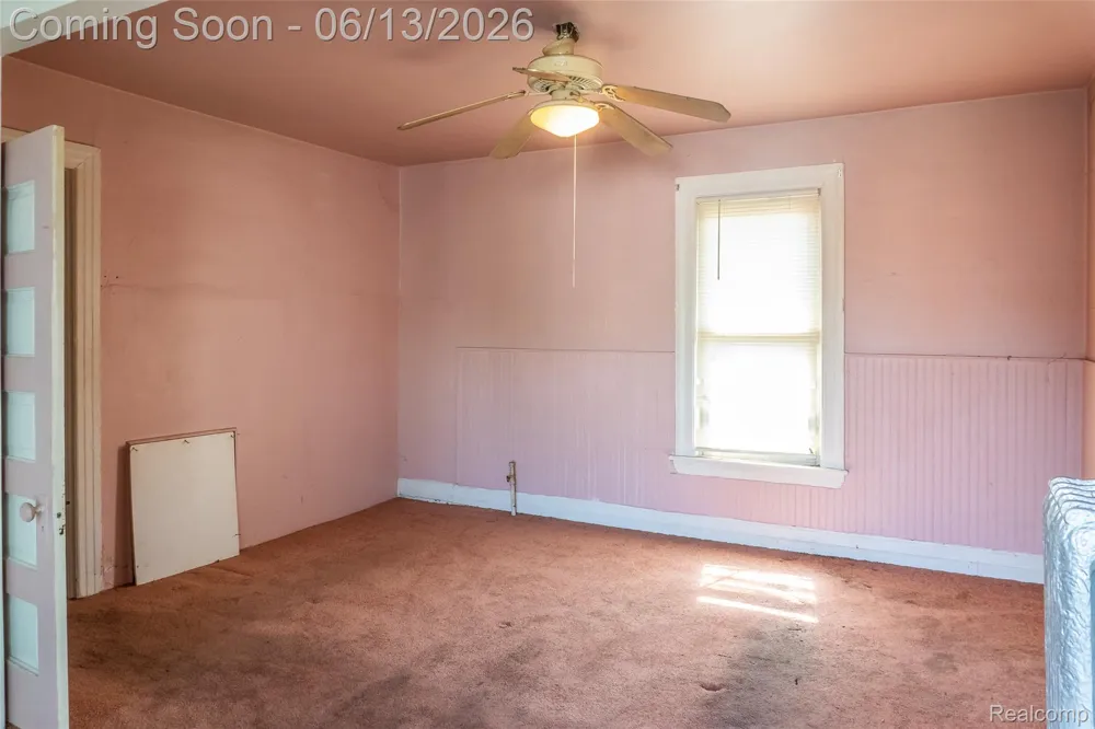 24362 Outer Drive Melvindale City, MI 48122