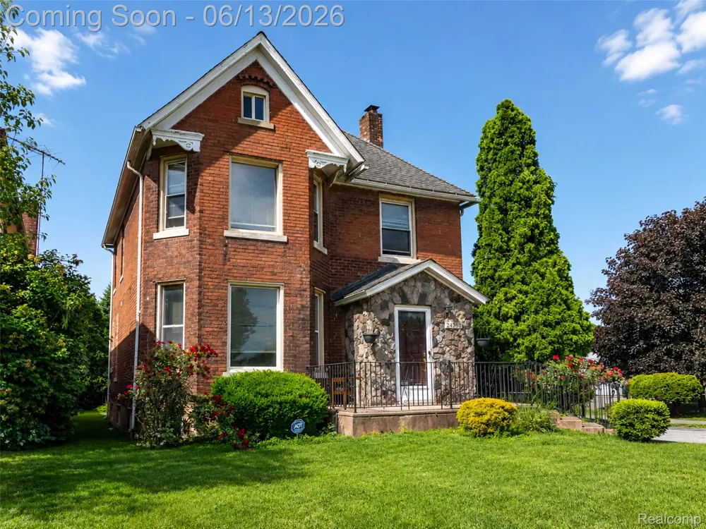 24362 Outer Drive Melvindale City, MI 48122
