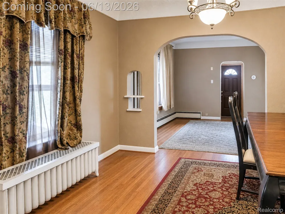 24362 Outer Drive Melvindale City, MI 48122