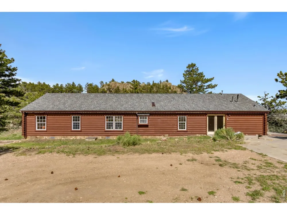 39 Mount Sherman Court Livermore, CO 80536