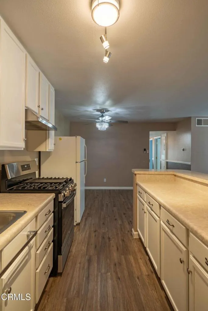 2578 Bolker Drive Port Hueneme, CA 93041