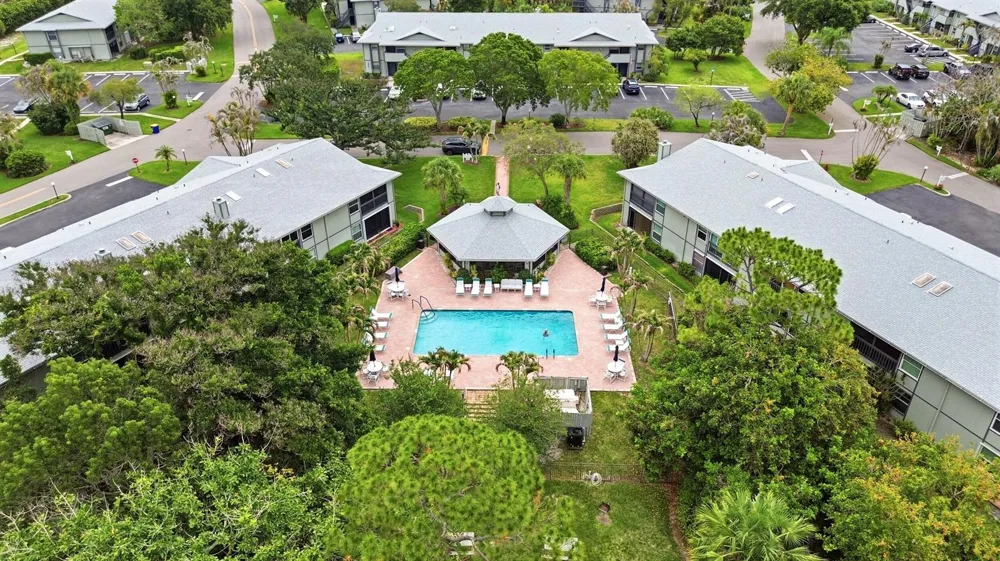 8227 SE Croft Circle #K-7 Hobe Sound, FL 33455