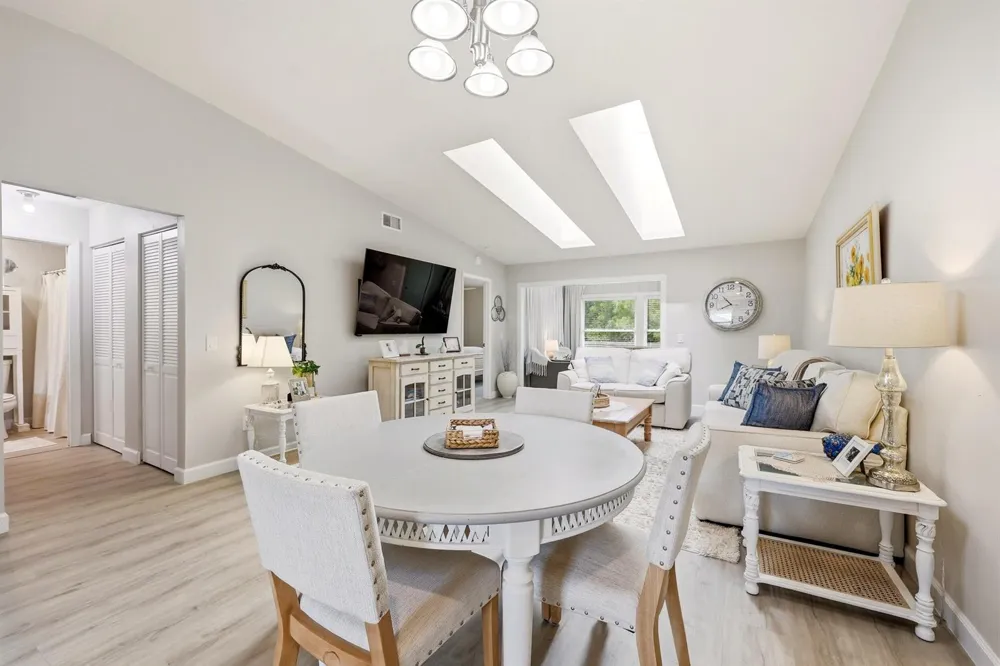 8227 SE Croft Circle #K-7 Hobe Sound, FL 33455