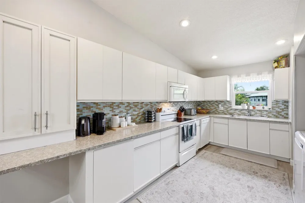 8227 SE Croft Circle #K-7 Hobe Sound, FL 33455