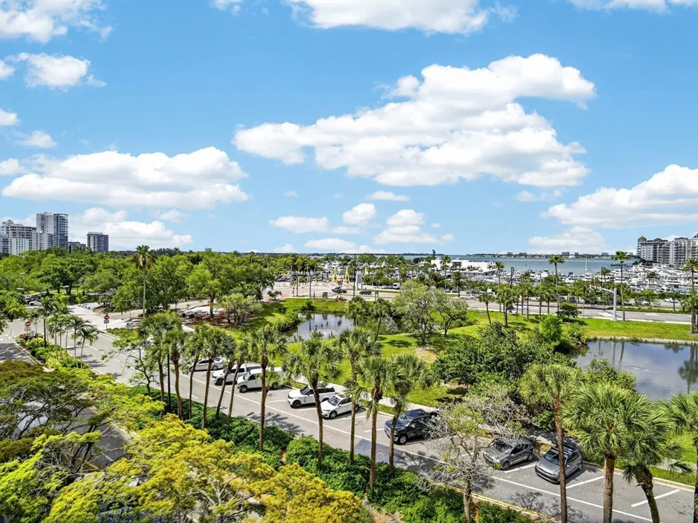 1255 GULFSTREAM AVENUE #1101 Sarasota, FL 34236