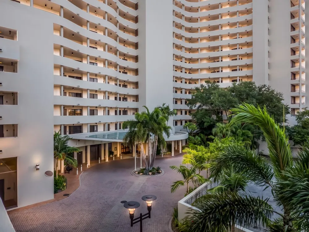 1255 GULFSTREAM AVENUE #1101 Sarasota, FL 34236