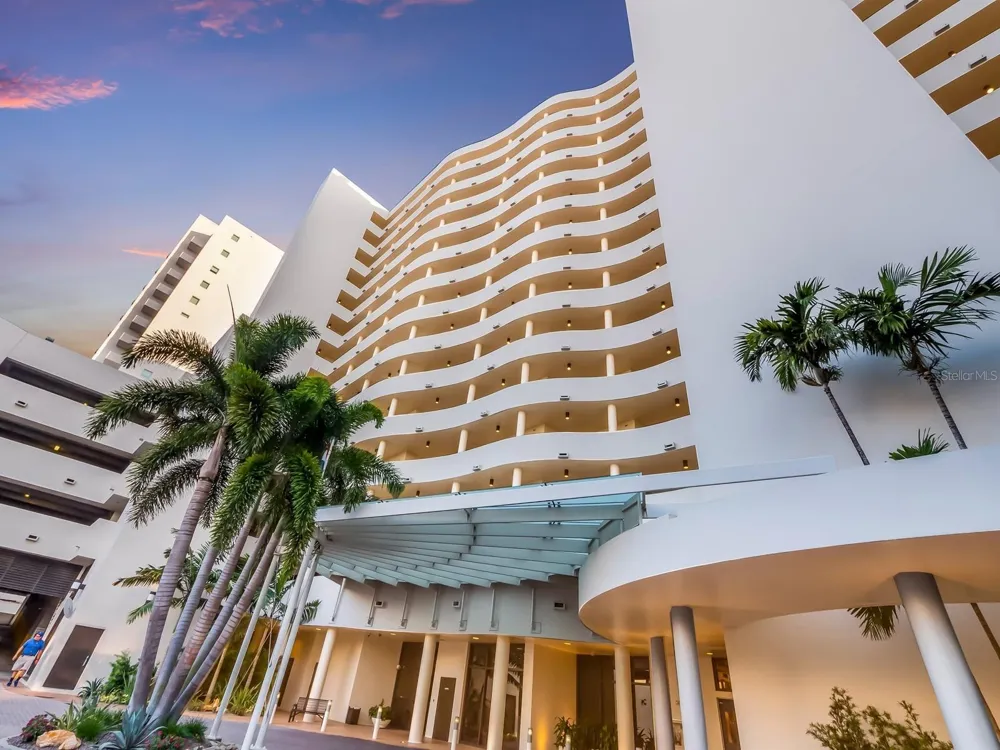 1255 GULFSTREAM AVENUE #1101 Sarasota, FL 34236