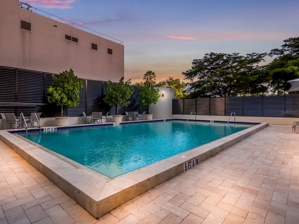 1255 GULFSTREAM AVENUE #1101 Sarasota, FL 34236