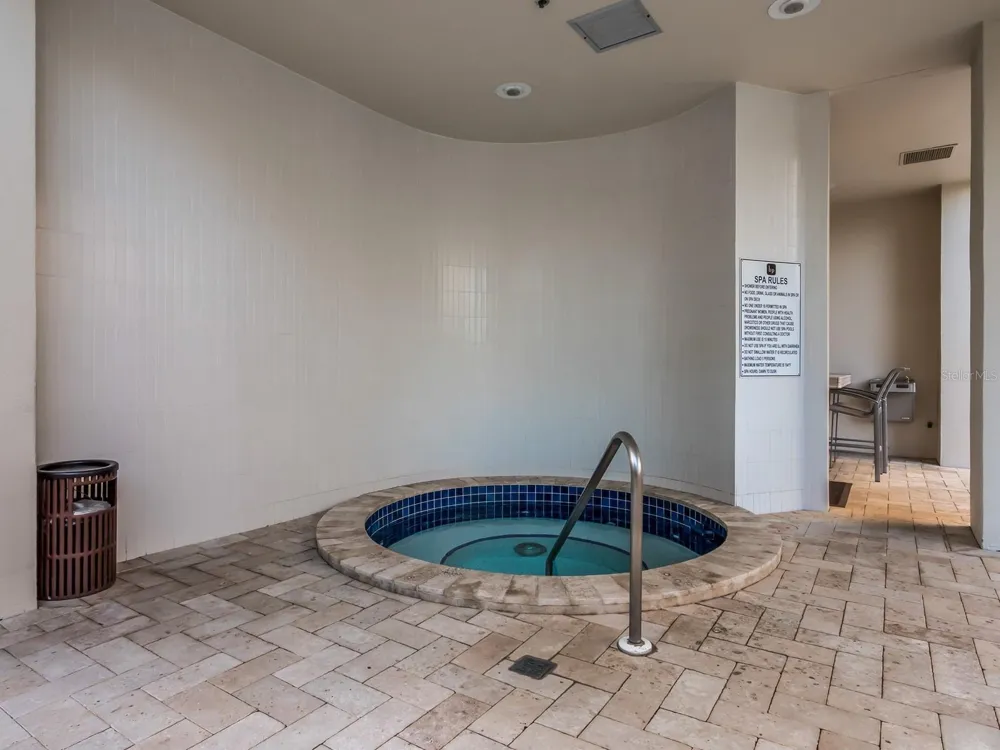 1255 GULFSTREAM AVENUE #1101 Sarasota, FL 34236