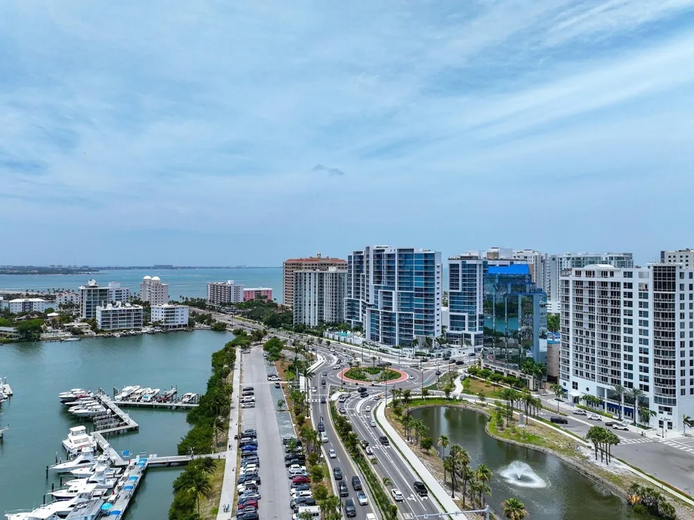 1255 GULFSTREAM AVENUE #1101 Sarasota, FL 34236