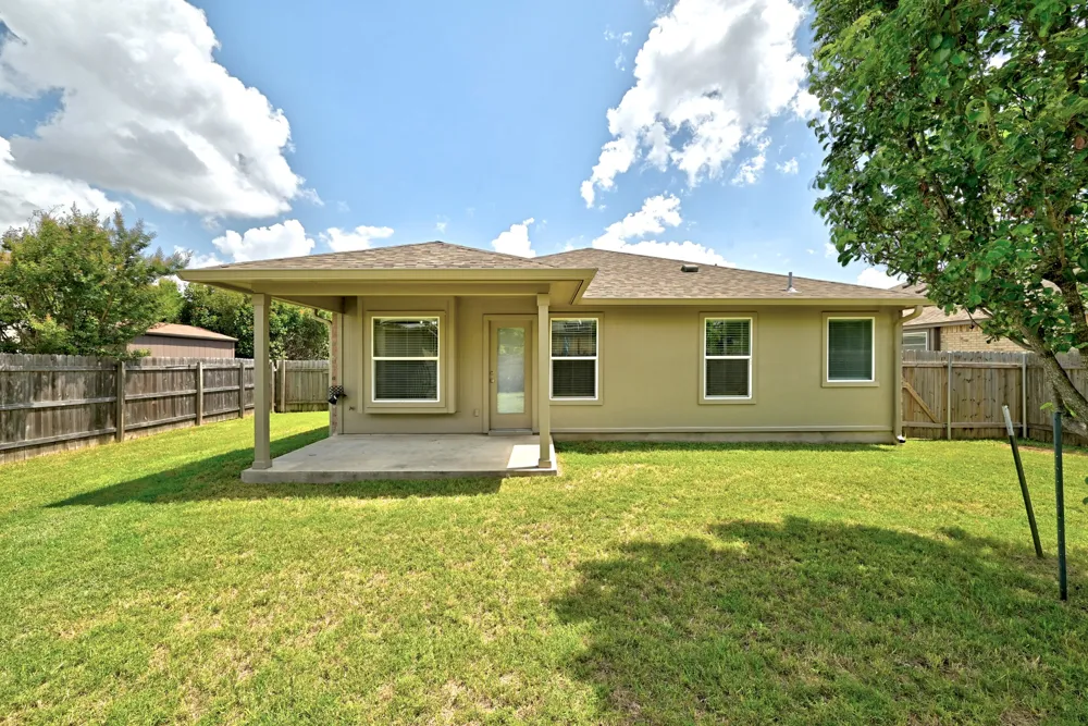 903 Gentry Drive Leander, TX 78641