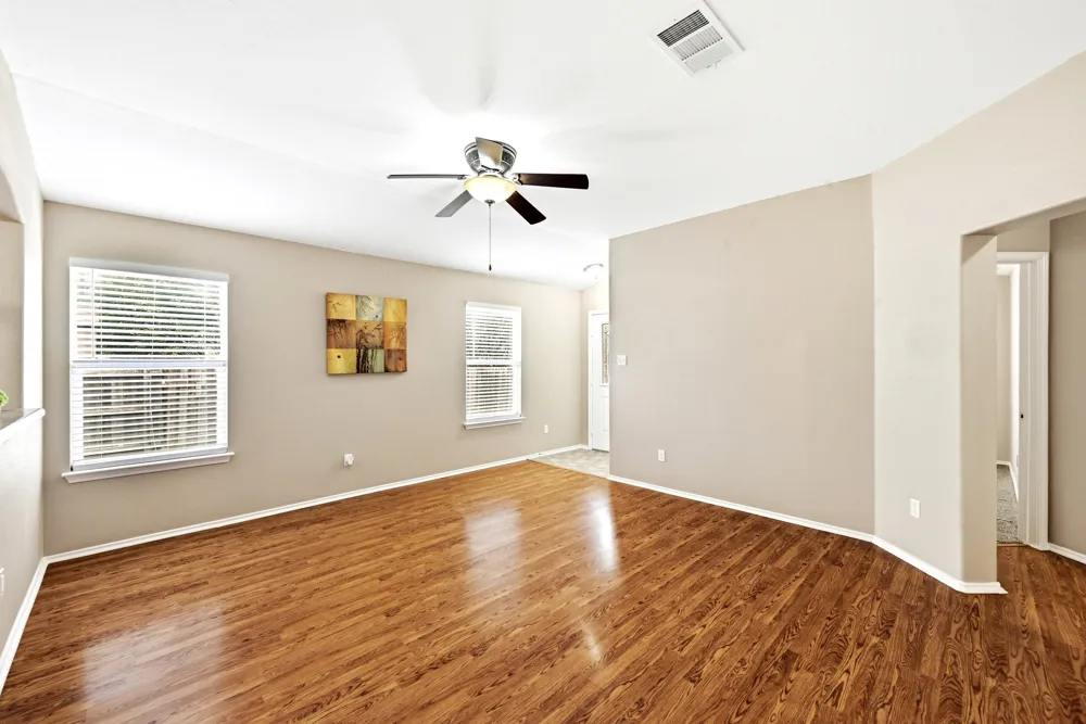 903 Gentry Drive Leander, TX 78641