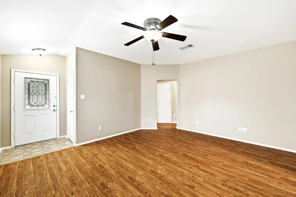 903 Gentry Drive Leander, TX 78641