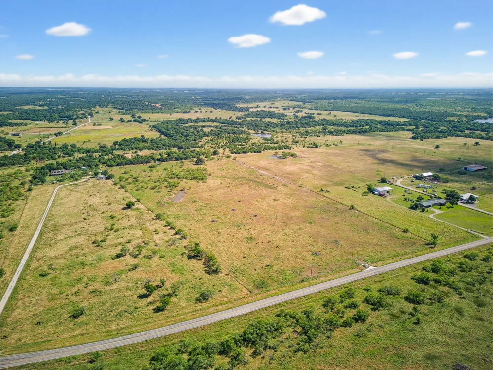 7511 Fm 1810 Chico, TX 76431