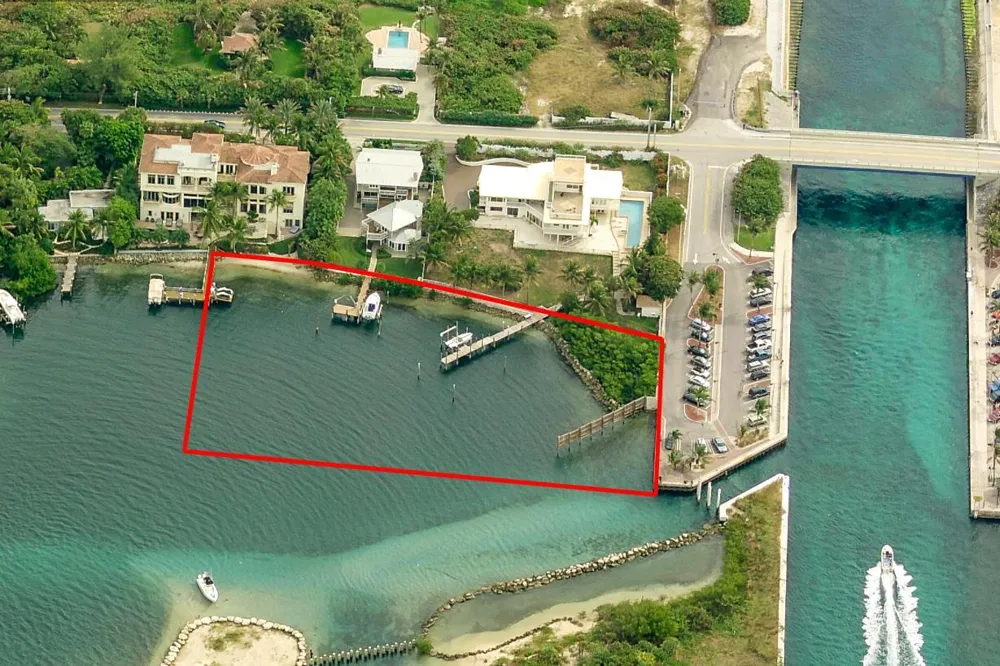 4010 S Ocean Boulevard Manalapan, FL 33462